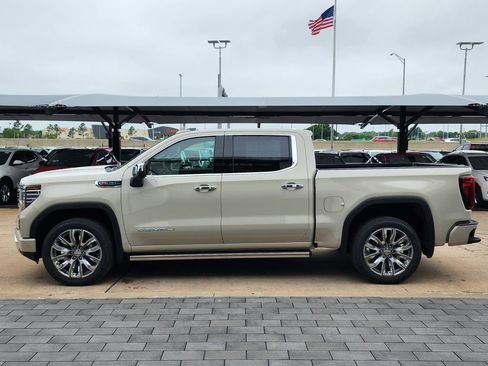 New 2026 GMC Sierra 1500 Denali AWD/4WD image 6