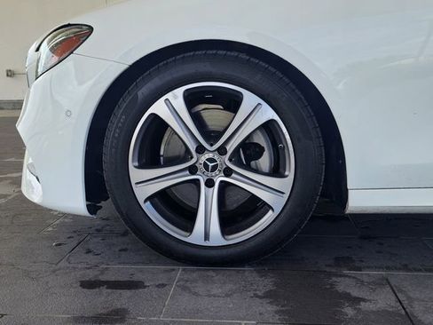 Used 2018 Mercedes-Benz E 300 image 10