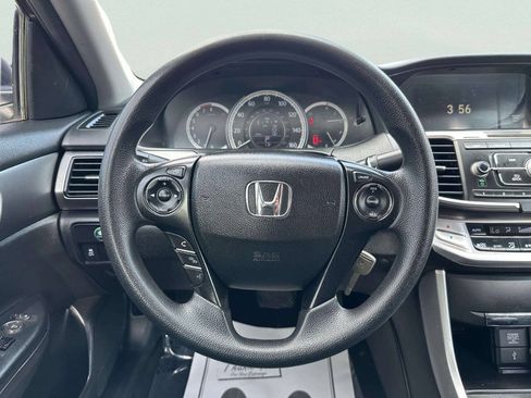 Used 2015 Honda Accord LX image 23