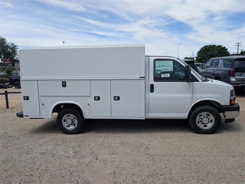 New 2025 Chevrolet Express 3500 w/ Power Convenience Package image 2