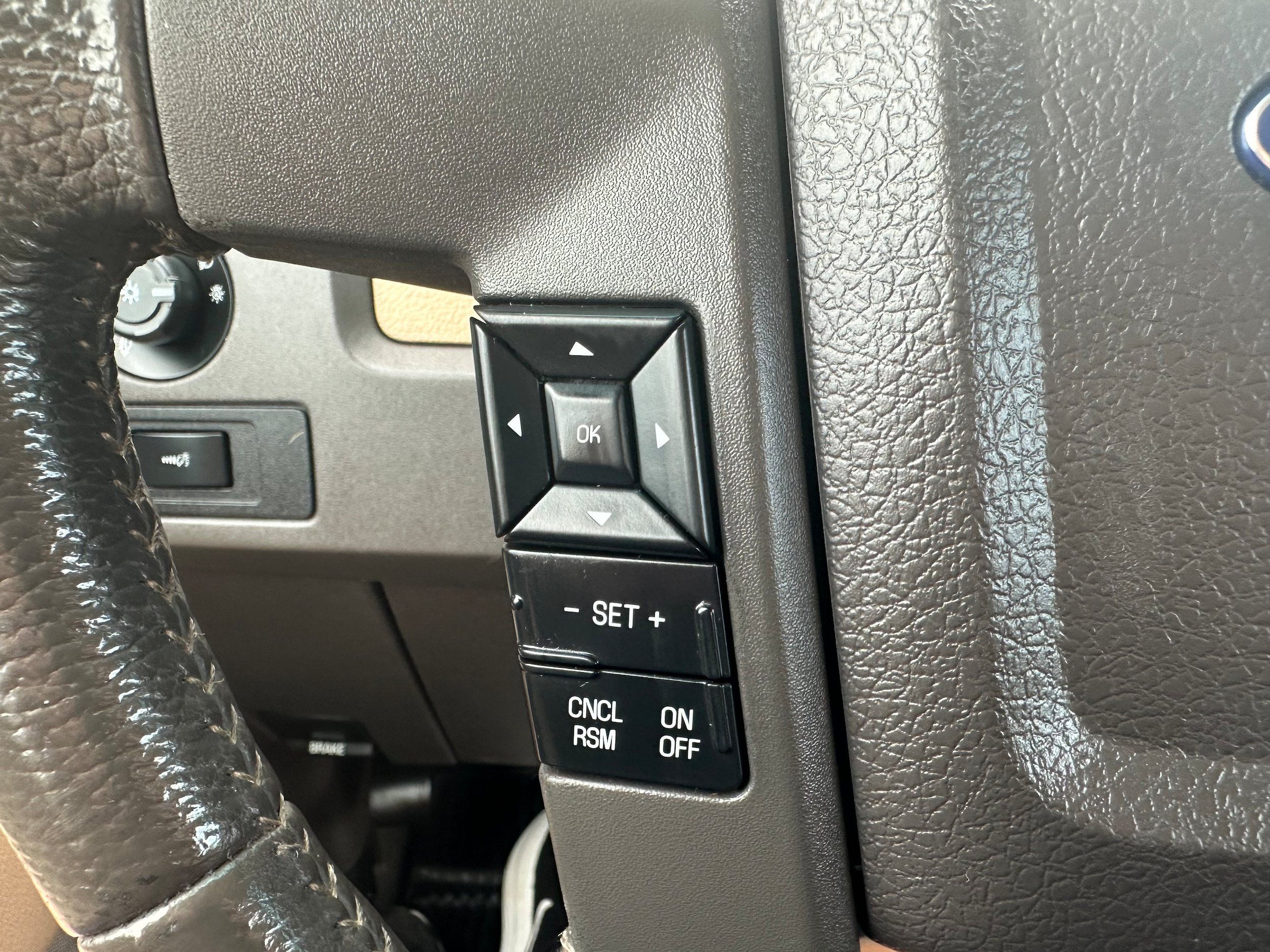 Used 2012 Ford F150 XLT w/ XLT Chrome Pkg AWD/4WD image 21