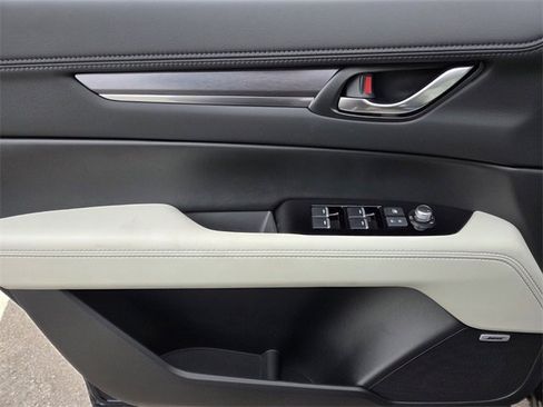 New 2025 MAZDA CX-5 AWD 2.5 S w/ Premium Plus Pkg image 10