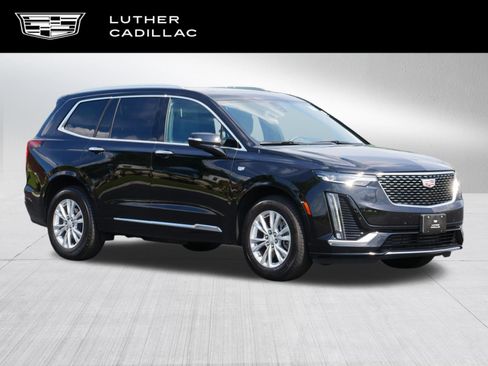 Used 2025 Cadillac XT6 Luxury FWD image 1