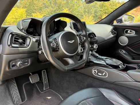 Used 2020 Aston Martin V8 Vantage Coupe RWD image 3