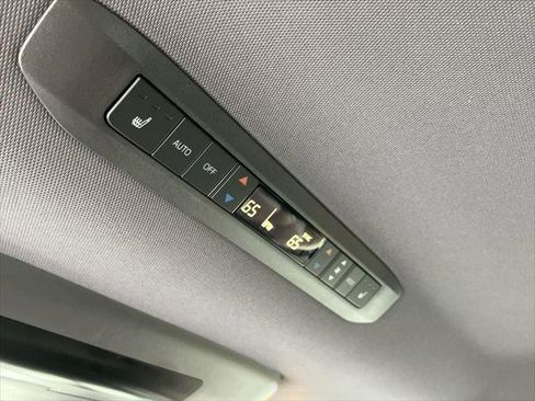 Certified 2023 Toyota Sienna Platinum image 26