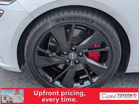 Used 2023 Genesis G70 3.3T w/ Sport Prestige Package RWD image 27