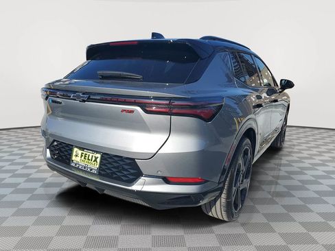 New 2026 Chevrolet Equinox EV RS image 3