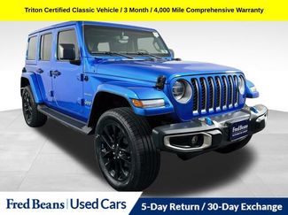 Used 2022 Jeep Wrangler Unlimited Sahara w/ Cold Weather Group AWD/4WD video 1