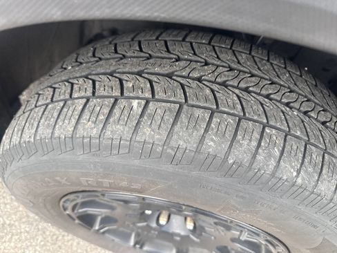 Used 2015 Subaru Crosstrek 2.0i Premium w/ Moonroof Package image 3