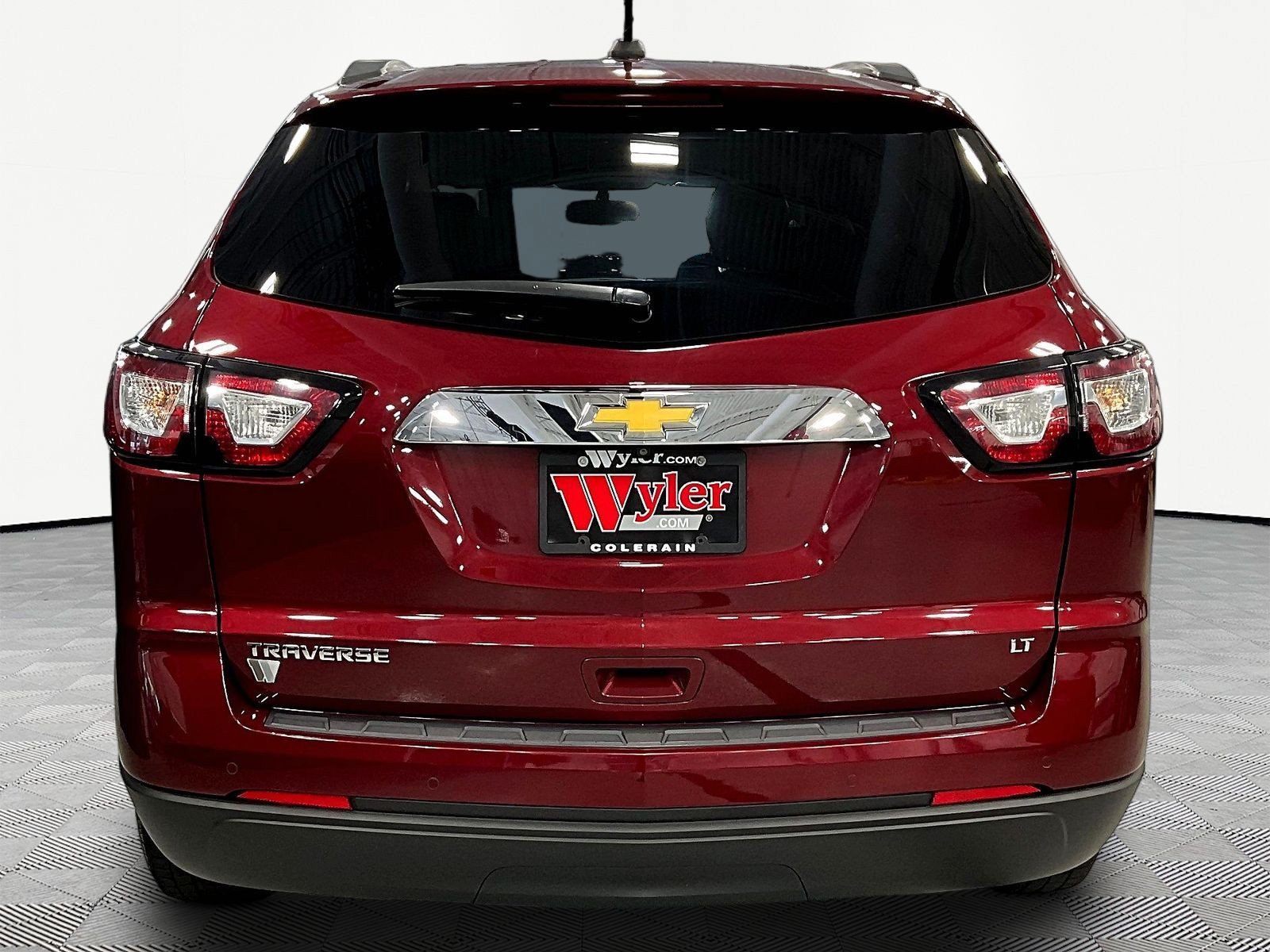 Used 2017 Chevrolet Traverse LT FWD image 5