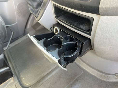 Used 2012 Mercedes-Benz Sprinter 2500 image 33