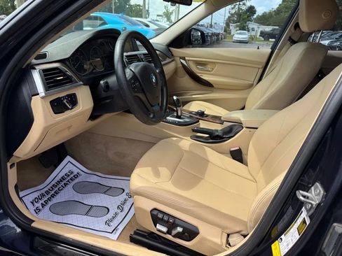 Used 2016 BMW 320i Sedan image 6