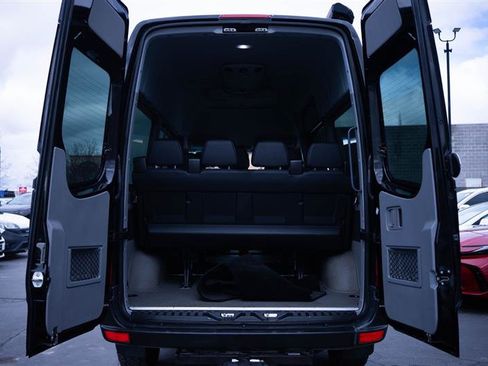 Used 2013 Mercedes-Benz Sprinter 2500 image 6