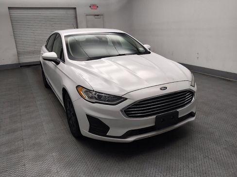 Used 2019 Ford Fusion S FWD image 13