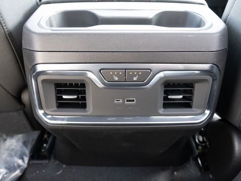 New 2026 Chevrolet Silverado 3500 High Country w/ High Country Premium Package AWD/4WD image 20