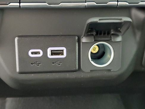 New 2026 Chevrolet Silverado 2500 Custom w/ Z71 Off-Road Package image 18