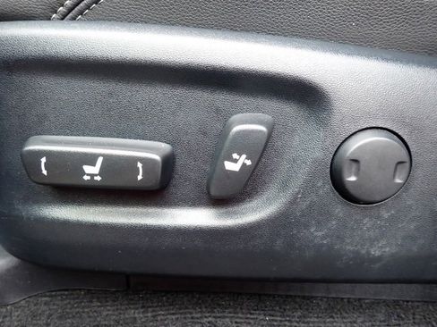 Used 2020 Toyota 4Runner SR5 image 19