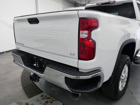 Used 2025 Chevrolet Silverado 2500 LT AWD/4WD image 35