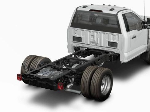 New 2025 Ford F600 2WD Regular Cab Super Duty w/ XL Chrome Package image 21