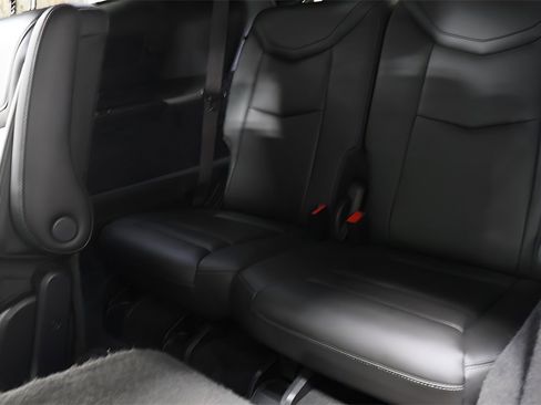 Used 2020 Cadillac XT6 Premium Luxury image 27