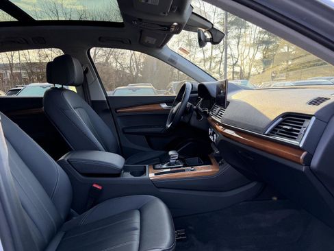 Used 2023 Audi Q5 2.0T Premium Plus w/ Premium Plus Package image 14