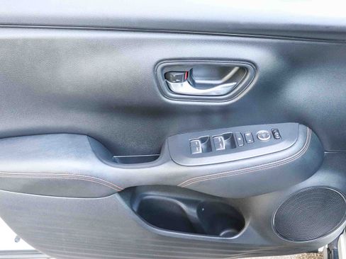 Certified 2024 Honda HR-V Sport image 24