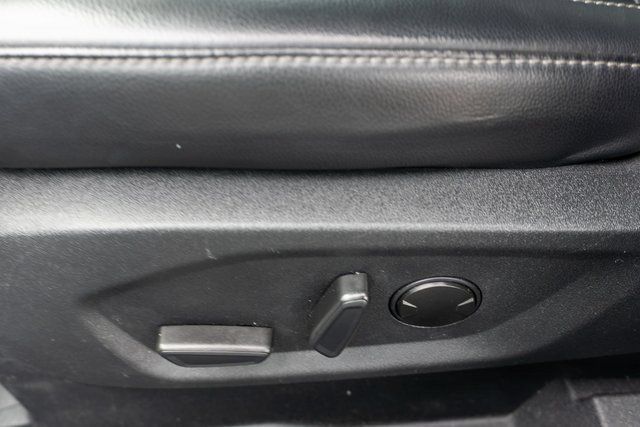 Used 2024 Ford Edge SEL AWD/4WD image 18