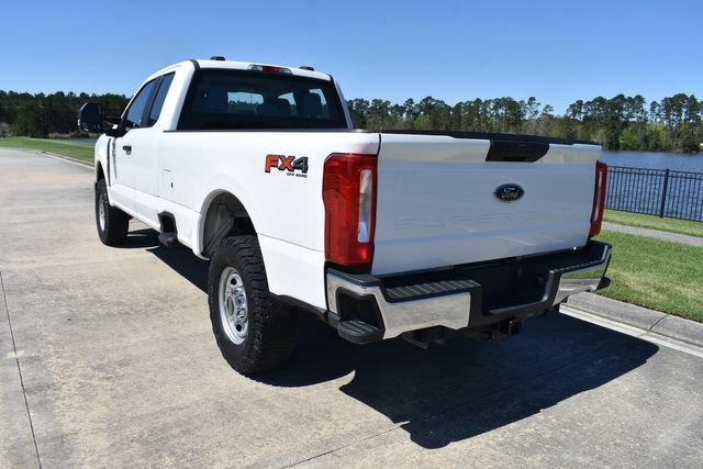 Used 2023 Ford F250 XL w/ FX4 Off-Road Package AWD/4WD image 8