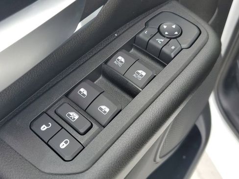 New 2026 RAM 1500 Big Horn w/ Night Edition image 21