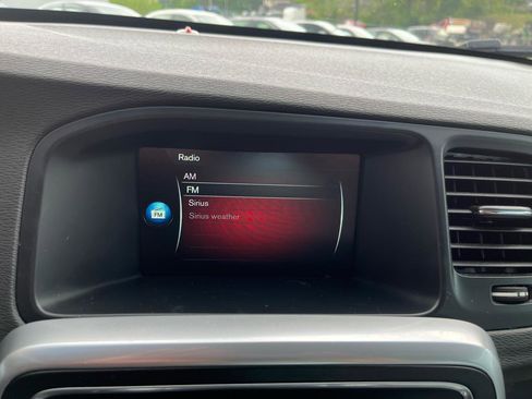 Used 2017 Volvo S60 T5 Dynamic w/ Vision Package AWD/4WD image 15