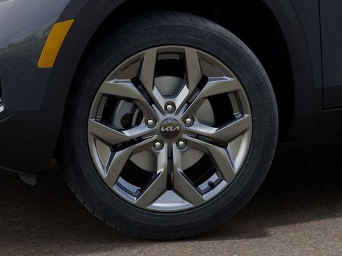 New 2026 Kia Seltos LX image 9