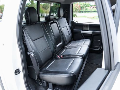 Used 2017 Ford F250 Lariat w/ FX4 Off-Road Package AWD/4WD image 38
