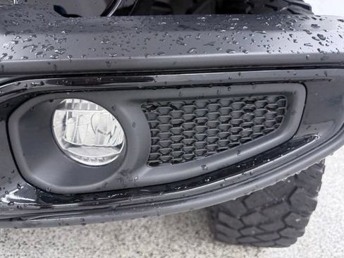 Used 2023 Jeep Wrangler Unlimited w/ Cold Weather Group AWD/4WD image 8