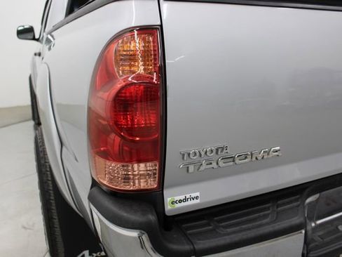 Used 2005 Toyota Tacoma 4x4 Double Cab image 34