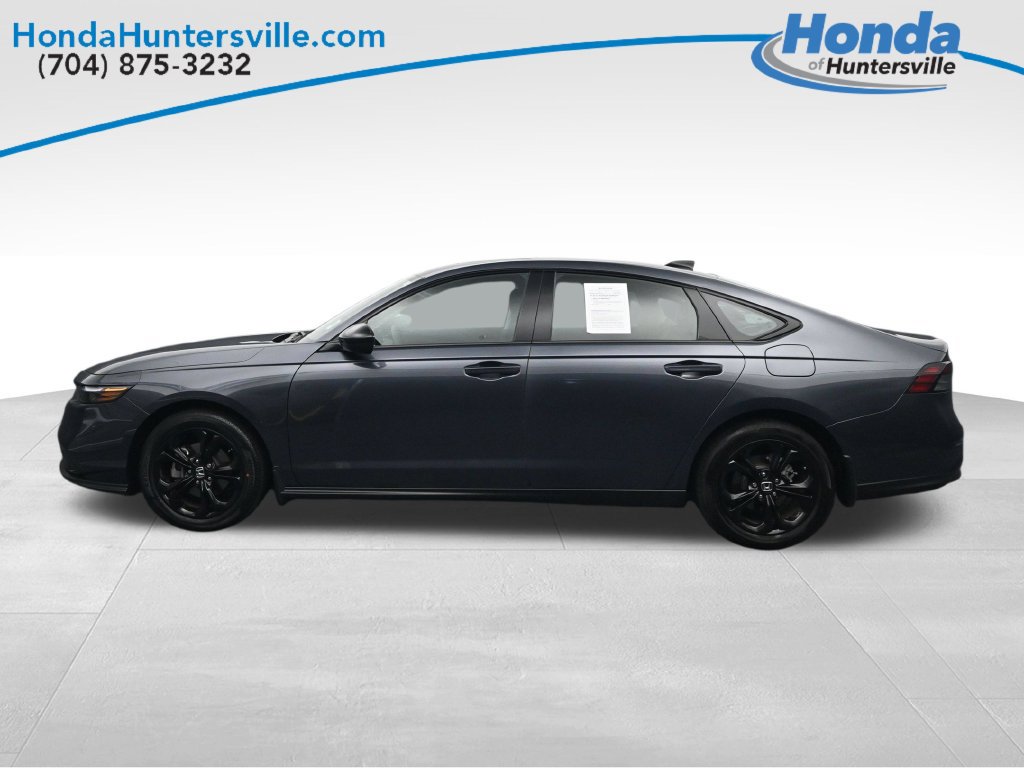 Used 2025 Honda Accord SE image 5