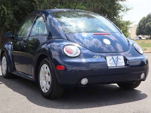 Used 2003 Volkswagen Beetle GL FWD image 7