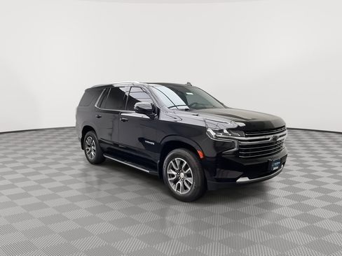 Certified 2023 Chevrolet Tahoe LT w/ Luxury Package AWD/4WD image 40