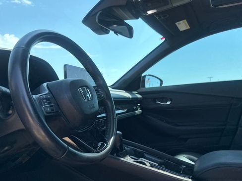 Used 2024 Honda Accord Sport image 38