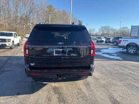 New 2026 Ford Expedition Tremor image 4