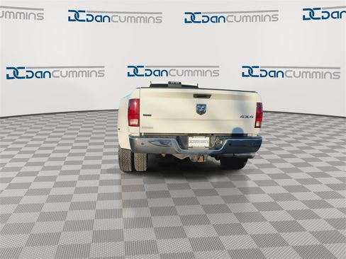 Used 2014 RAM 3500 SLT w/ Luxury Group image 7