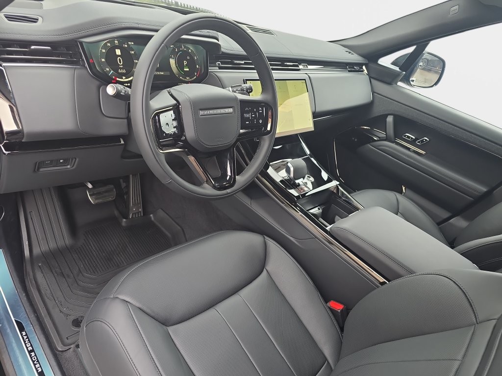 New 2026 Land Rover Range Rover Sport Dynamic SE AWD/4WD image 13