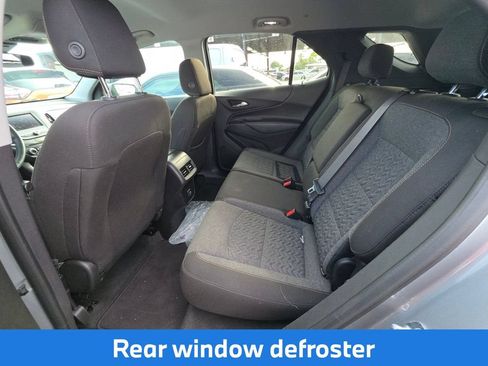 Used 2024 Chevrolet Equinox LT FWD image 11