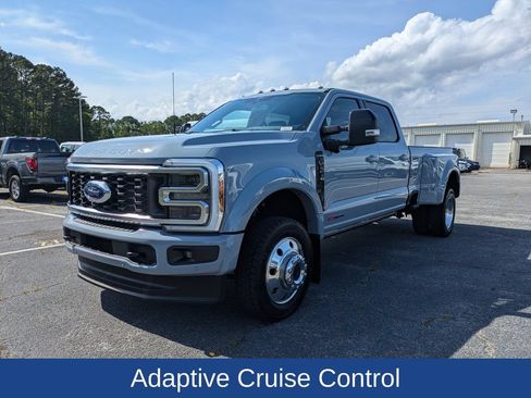 Certified 2026 Ford F450 Platinum w/ FX4 Off-Road Package AWD/4WD image 8