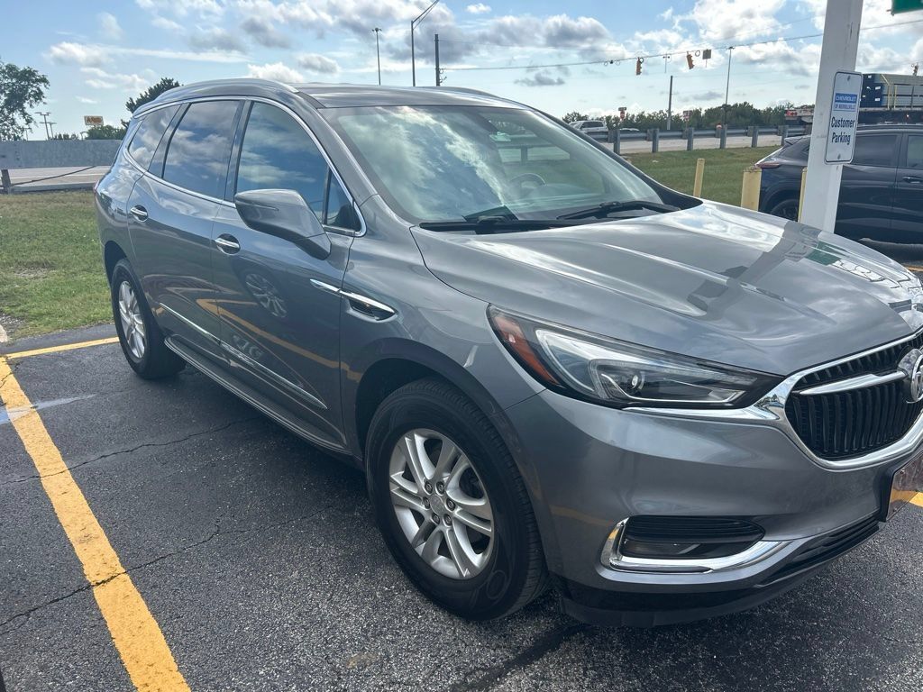 Used 2019 Buick Enclave Essence FWD image 3