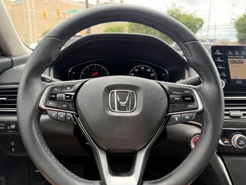 Used 2018 Honda Accord EX-L image 6