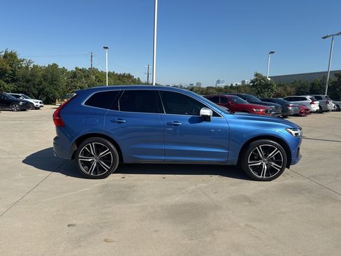 Used 2019 Volvo XC60 T5 R-Design image 4