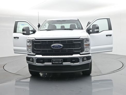 New 2026 Ford F350 XL w/ XL Driver Assist Package image 32