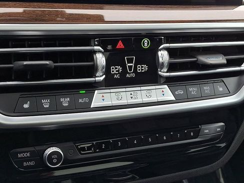 Used 2023 BMW X3 xDrive30i image 18