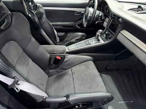 Used 2015 Porsche 911 GT3 RWD image 14