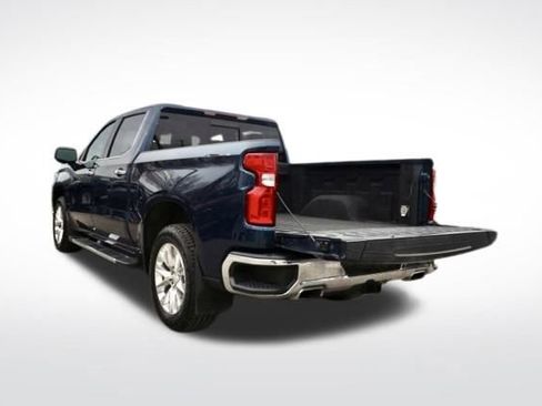 Used 2021 Chevrolet Silverado 1500 LTZ w/ Z71 Off-Road Package image 12